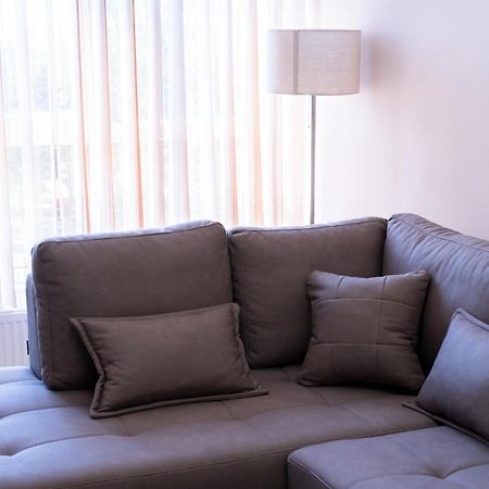 Happy Home Ruse Bagian luar foto